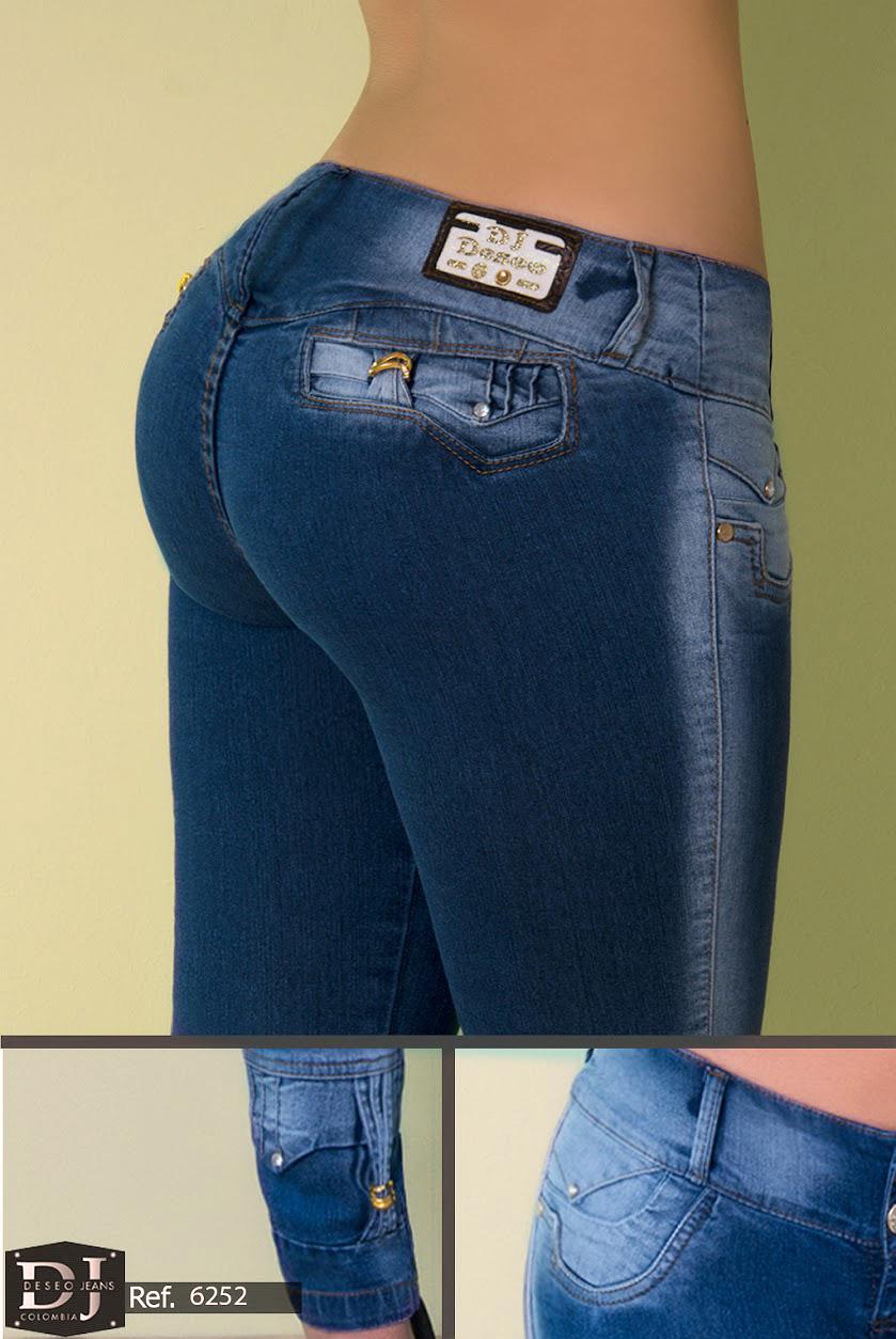 Deseo's Colombian Push up jean