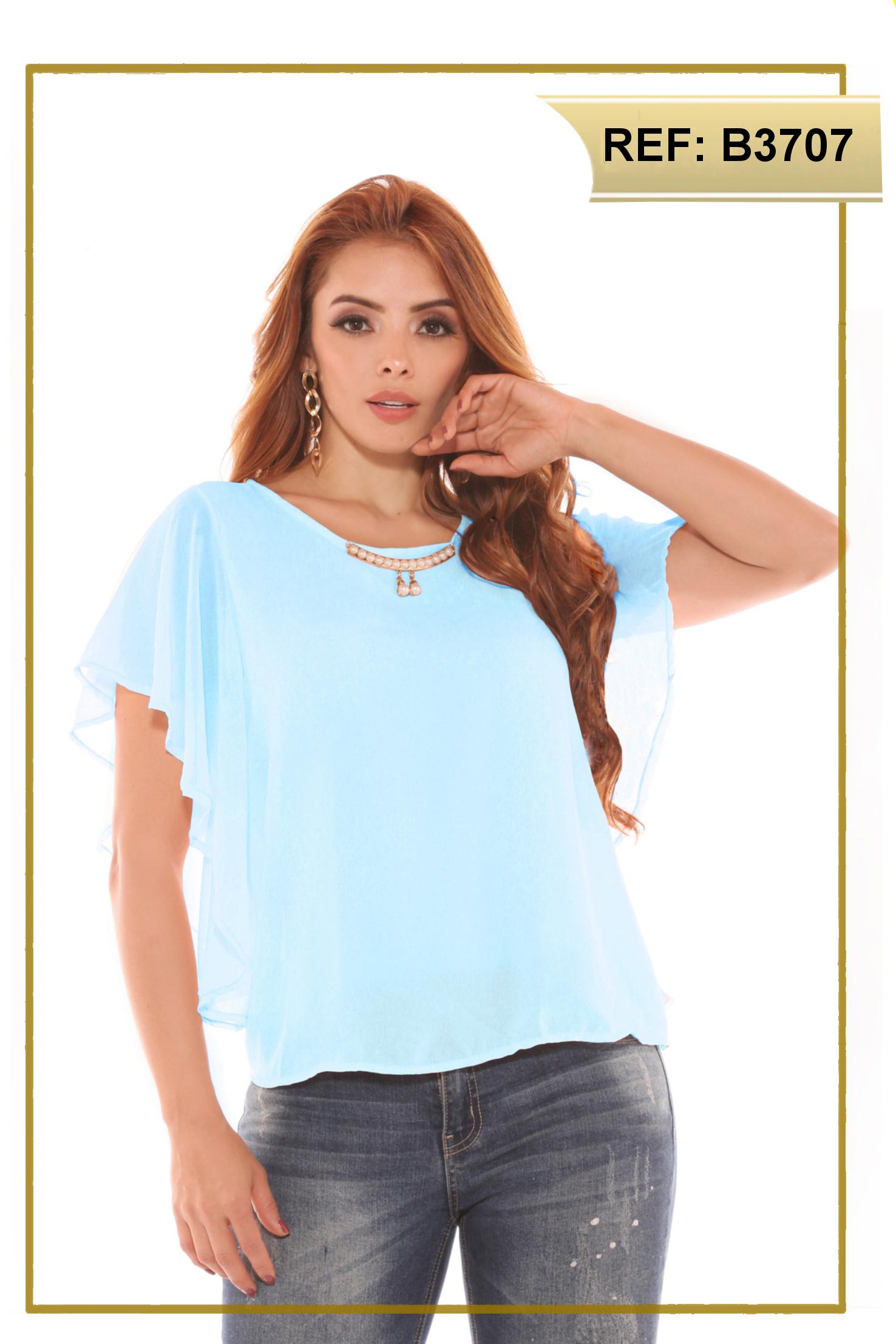 Blouse Colombian Lady with short and wide sleeves that give a beautiful touch to your original style