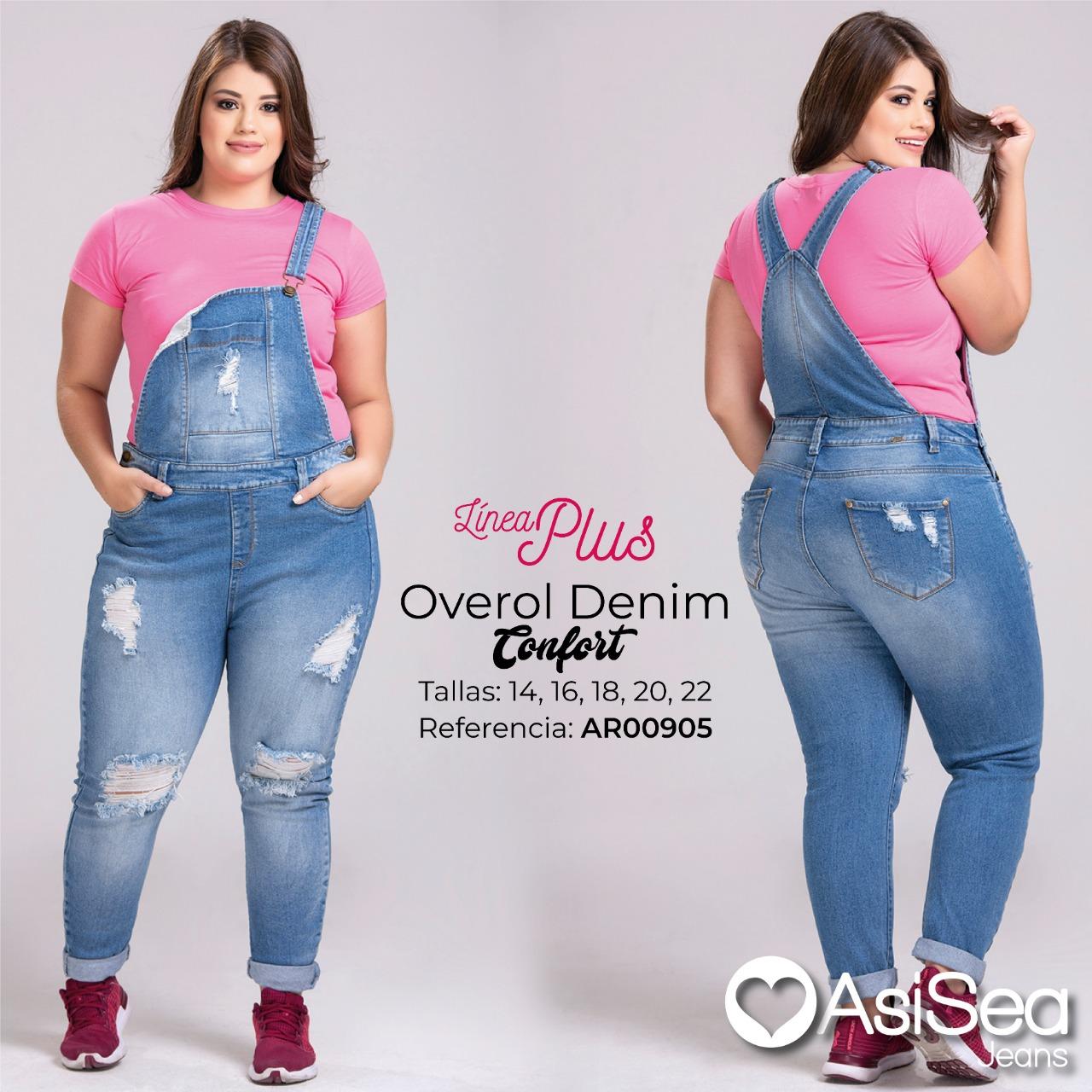 Special size lady´s overalls with bib and decorated with destroyer and pockets