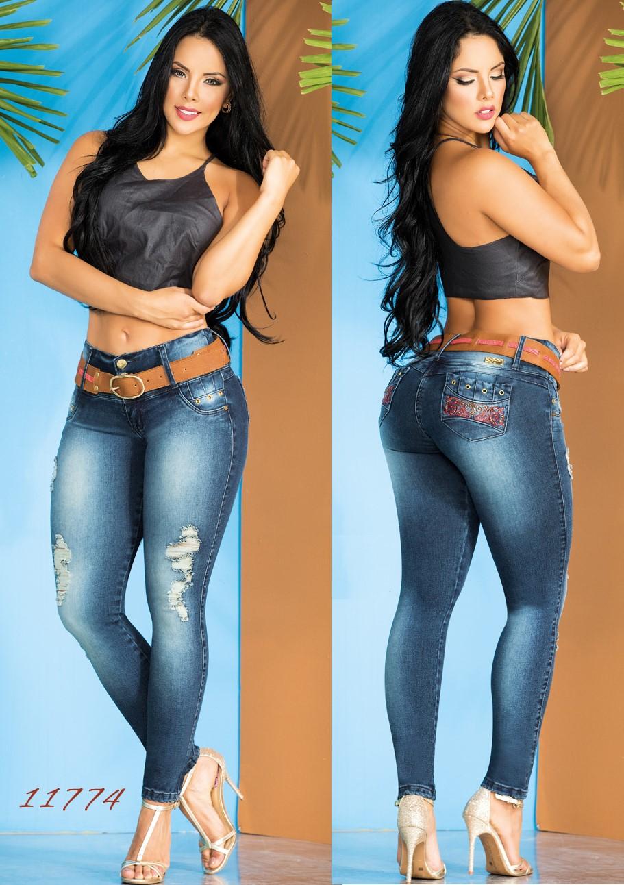 Jeans with Pockets