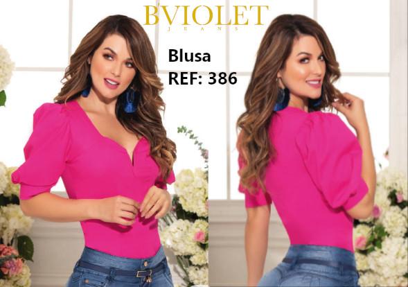 Blusa Colombiana con manga a la mitad del Brazo, Color rosa Encendido con Diseño Amplio en las mangas