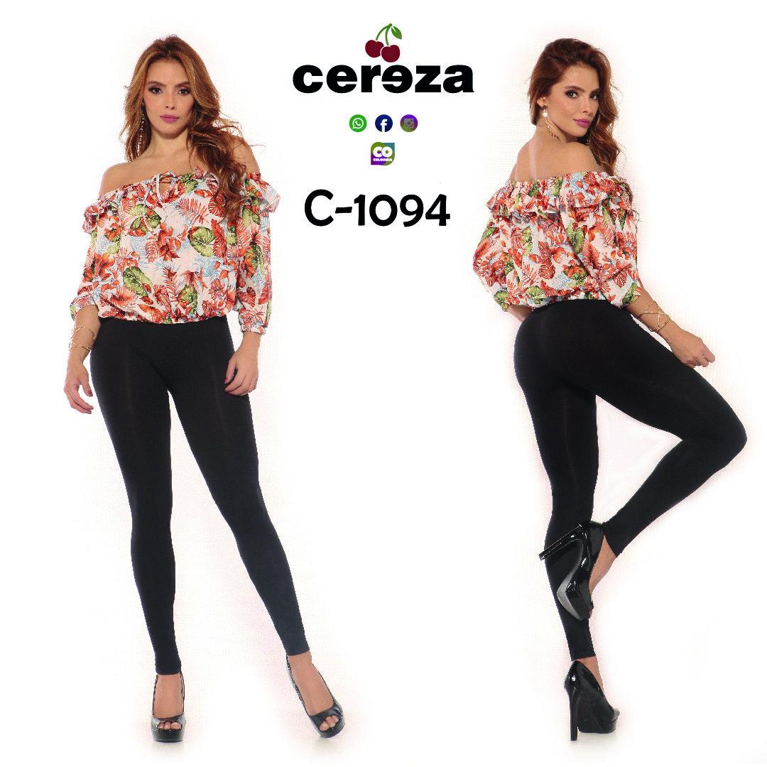 Hermosa Blusa Colombiana de Moda Marca CEREZA color Naranja Hermosa Blusa Colombiana de Moda Marca CEREZA color Naranja